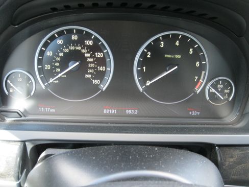 Used 2013 BMW 740Li xDrive AWD/4WD image 12