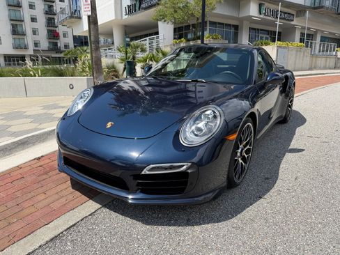 Used 2015 Porsche 911 Turbo S AWD/4WD image 5
