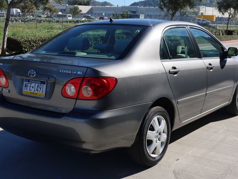 Used 2007 Toyota Corolla CE image 11