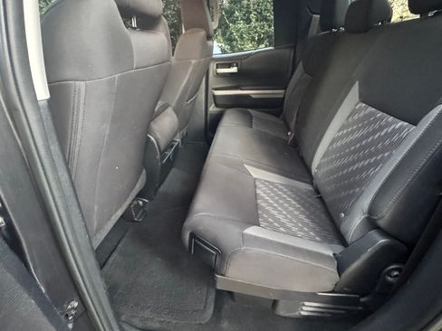 Used 2018 Toyota Tundra SR5 image 11