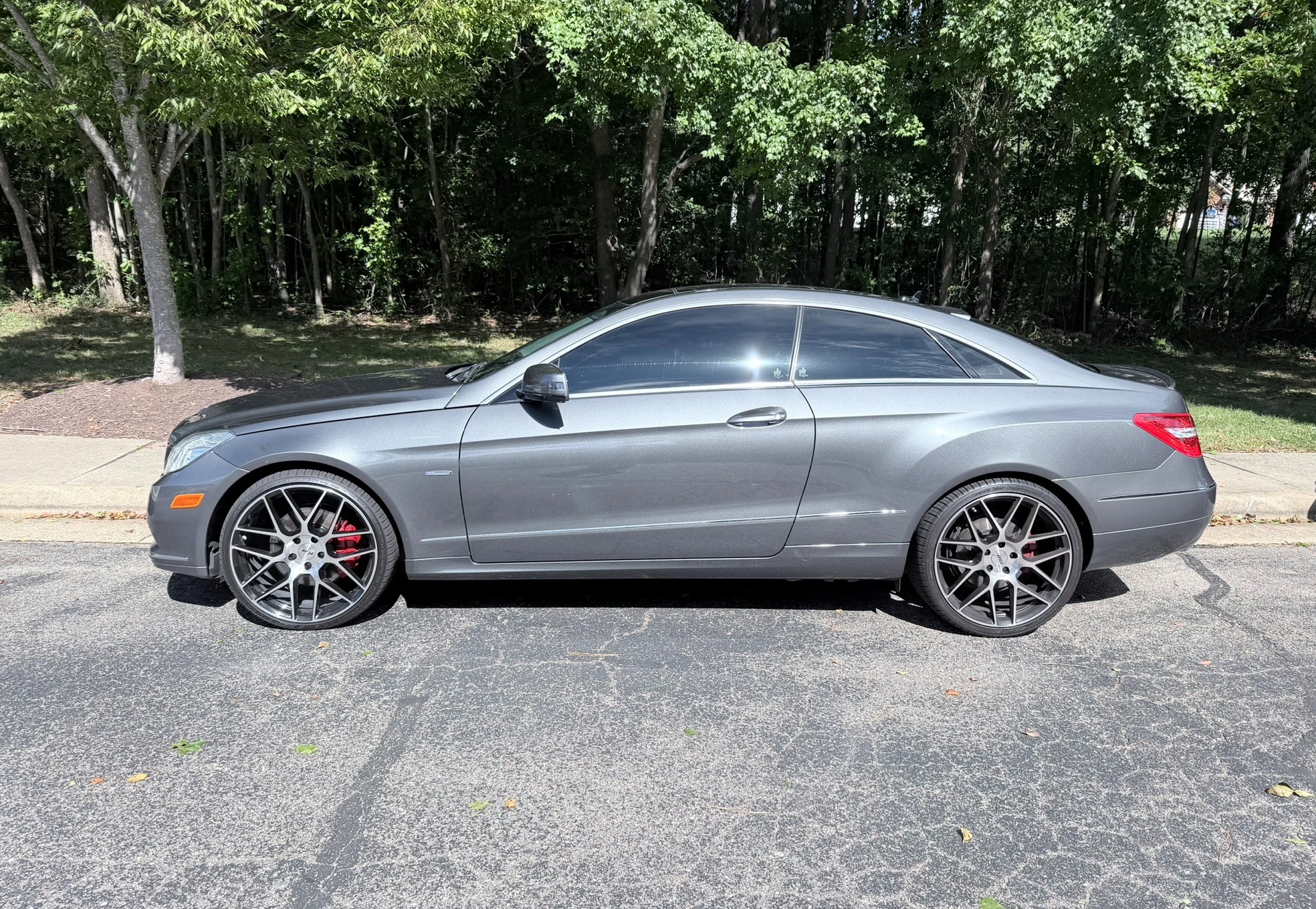 Used 2012 Mercedes-Benz E 350 Coupe image 2