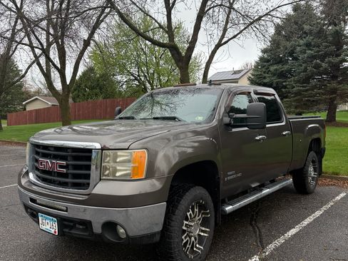 Used 2008 GMC Sierra 2500 SLT AWD/4WD image 1