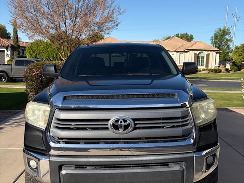 Used 2014 Toyota Tundra SR5 image 12