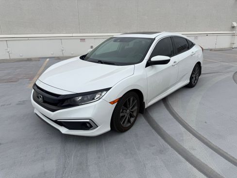 Used 2019 Honda Civic EX-L image 1