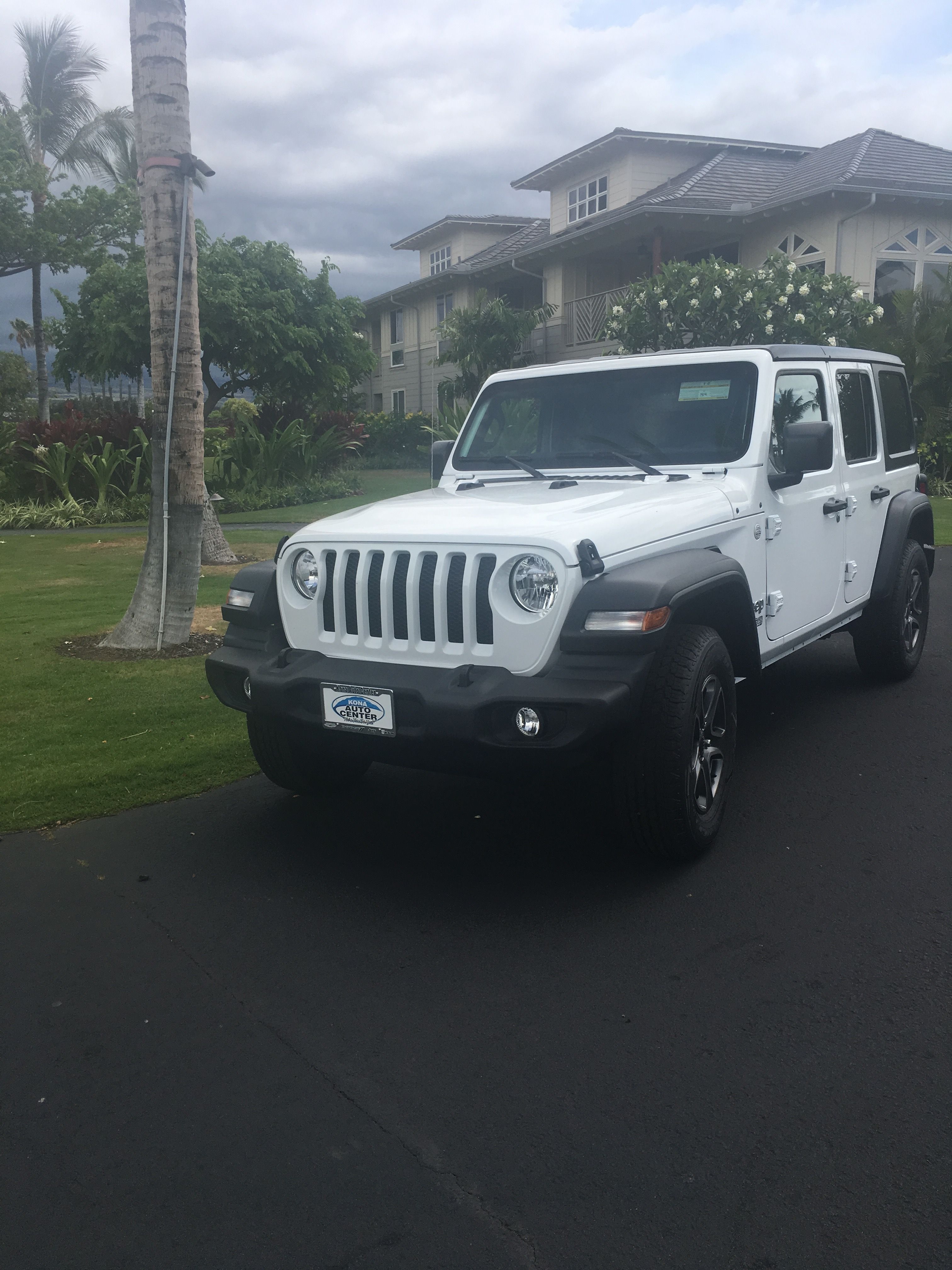 Used 2018 Jeep Wrangler Unlimited Sport S AWD/4WD image 4