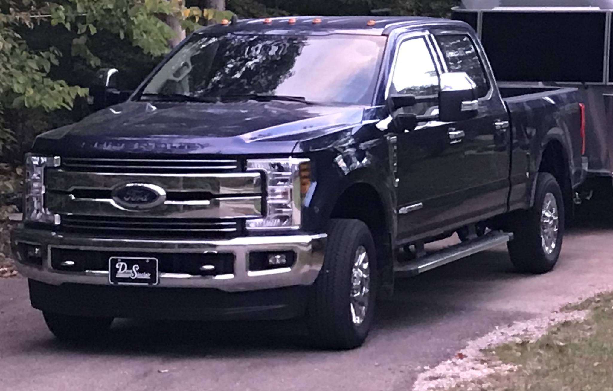 Used 2019 Ford F250 Lariat w/ Tow Technology Bundle AWD/4WD image 1