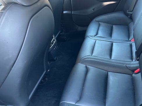 Used 2021 Tesla Model S Long Range Plus image 8