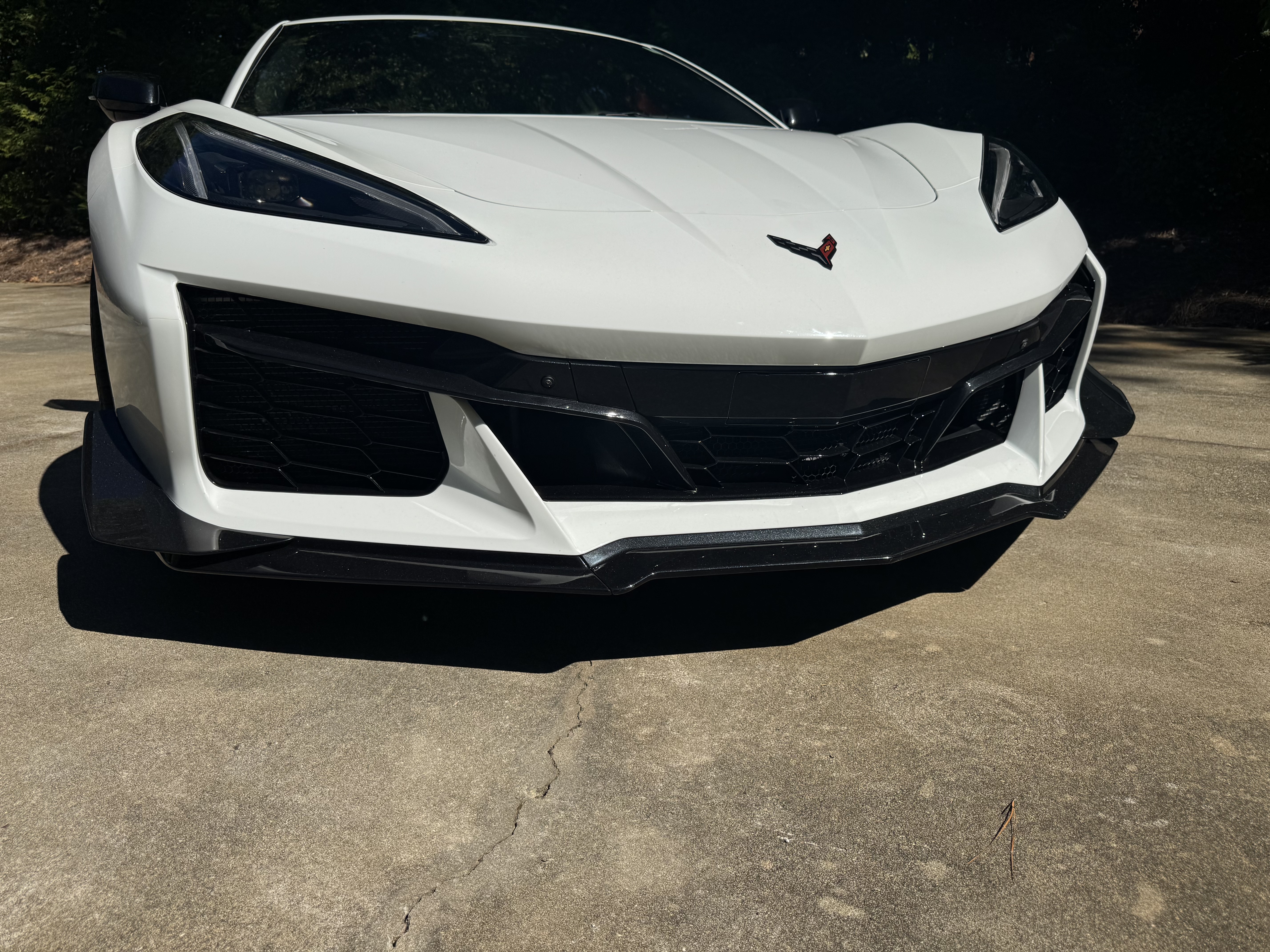 Used 2024 Chevrolet Corvette Z06 w/ Z07 Performance Package RWD image 16