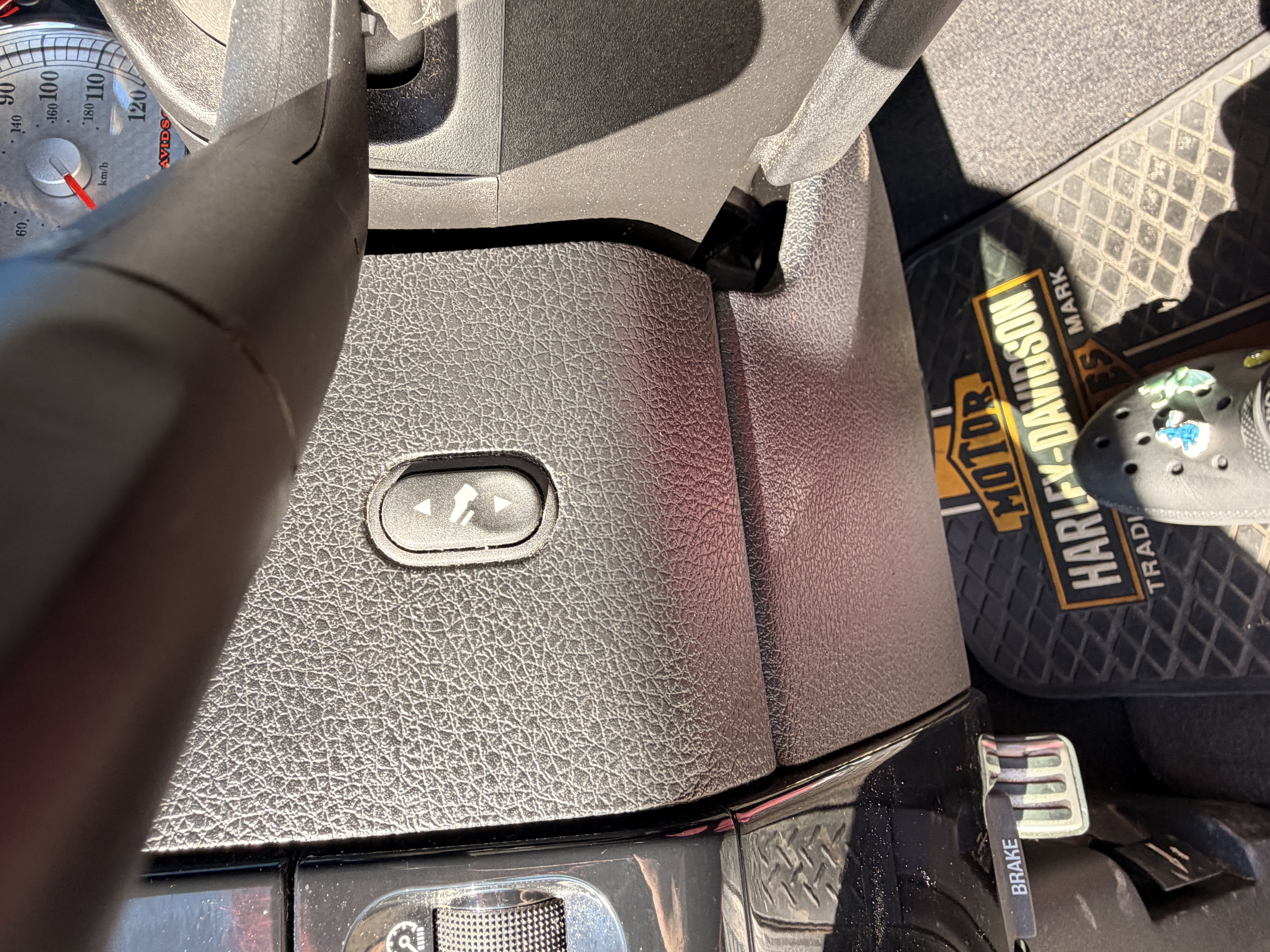 Used 2006 Ford F150 Harley-Davidson AWD/4WD image 13