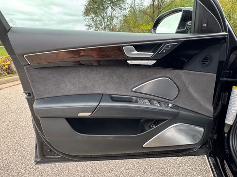 Used 2015 Audi A8 L 4.0T w/ Premium Package image 13