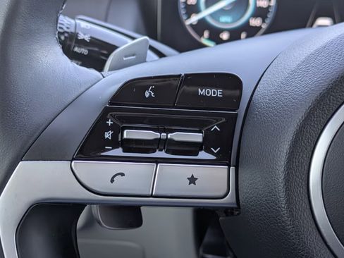 Used 2022 Hyundai Tucson Limited image 23