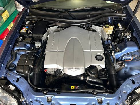 Used 2005 Chrysler Crossfire Limited image 4