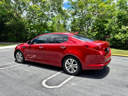 Used 2012 Kia Optima EX FWD image 9
