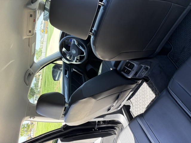 Used 2024 Volkswagen Tiguan SE AWD/4WD image 5