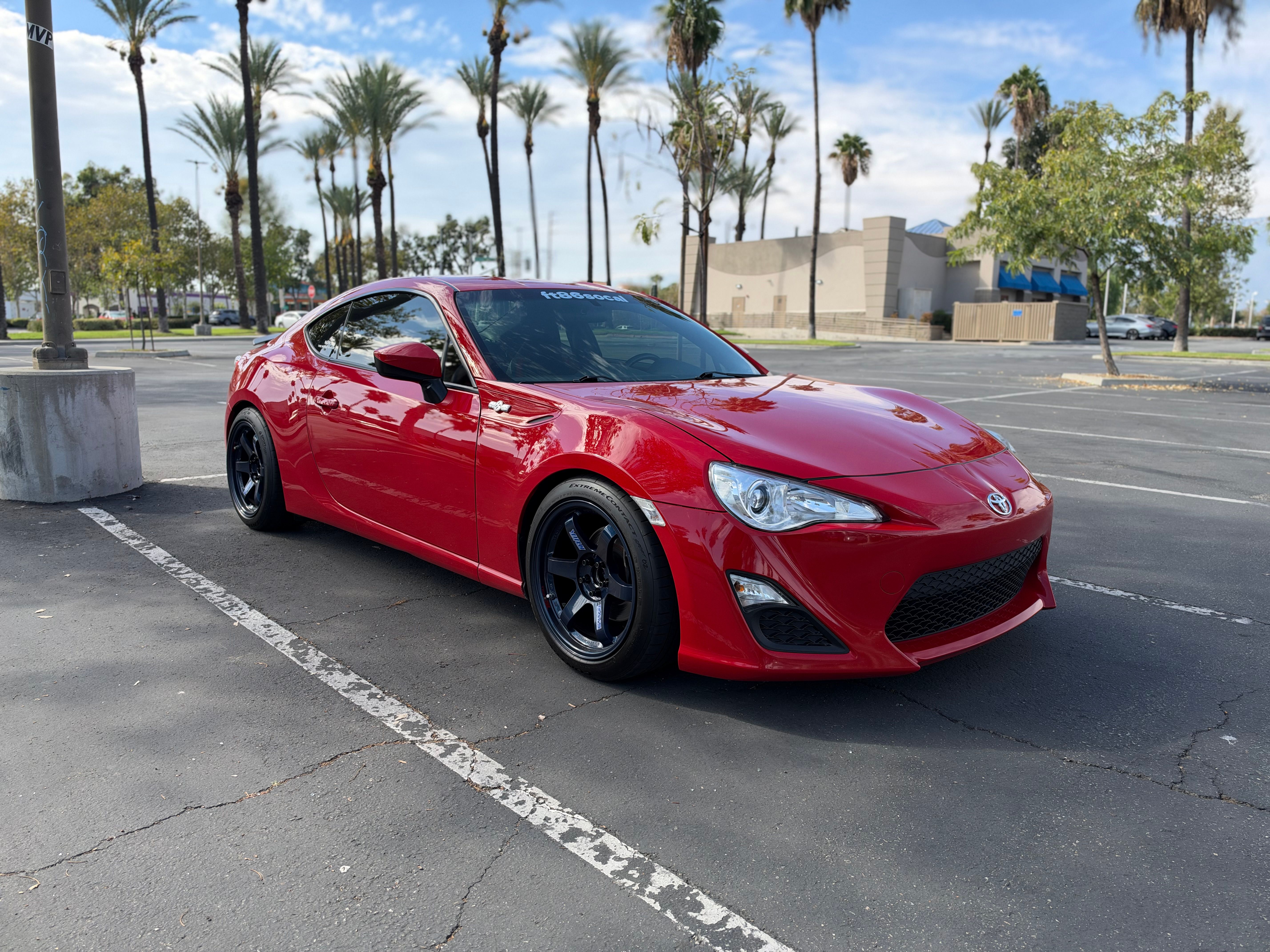 Used 2013 Scion FR-S RWD image 1