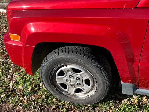 Used 2008 Jeep Patriot Sport image 19