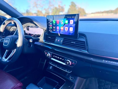 Used 2023 Audi SQ5 Premium Plus w/ Premium Plus Package image 6