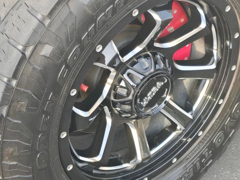 Used 2022 RAM 1500 Limited image 6