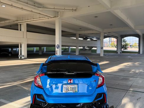 Used 2021 Honda Civic Type R image 4