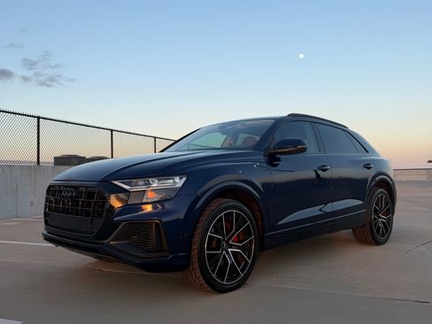 Used 2019 Audi Q8 Premium Plus image 2