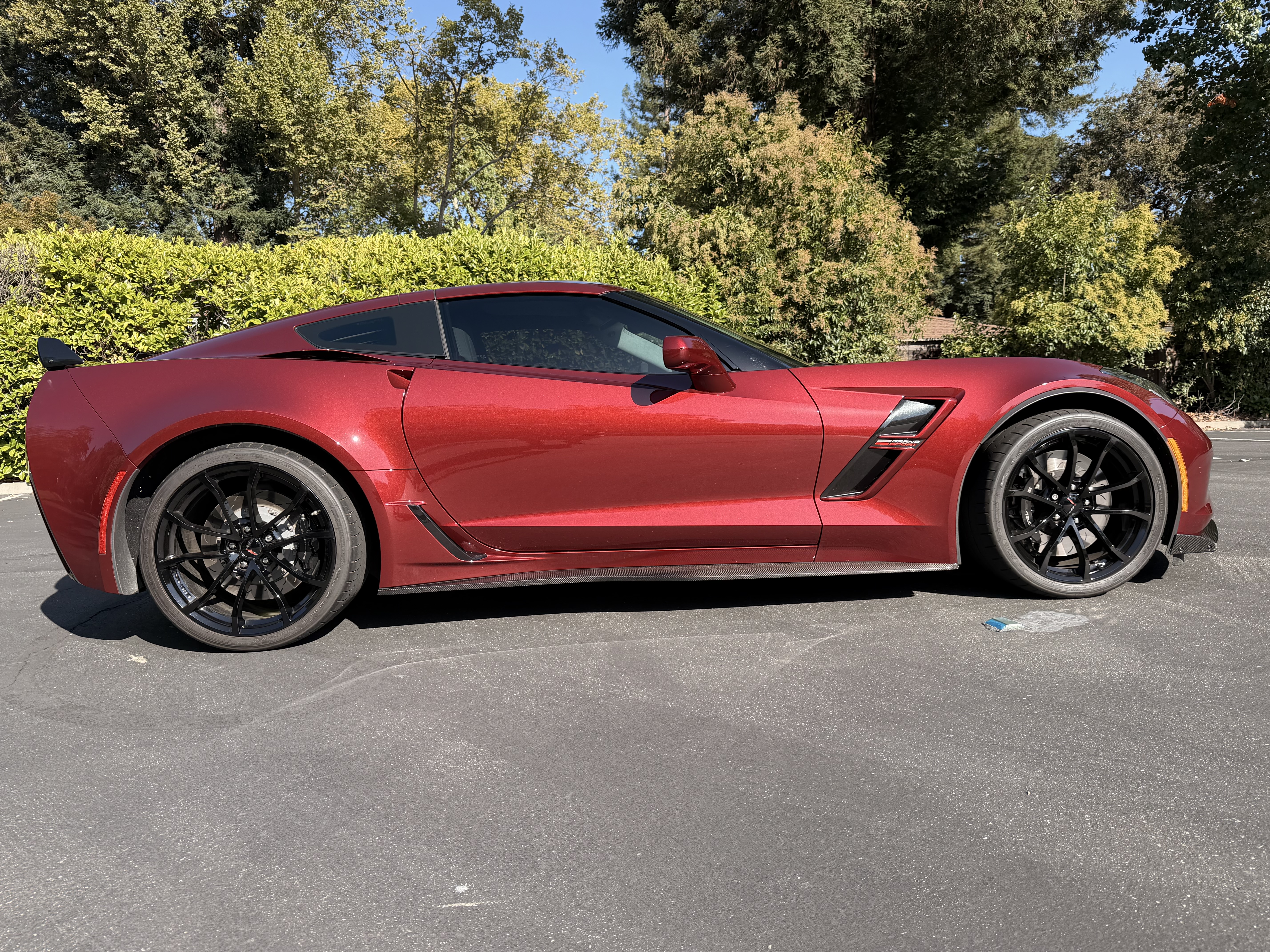 Used 2018 Chevrolet Corvette Grand Sport RWD image 17