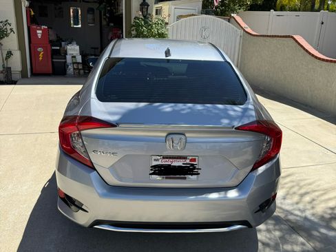 Used 2020 Honda Civic EX image 32
