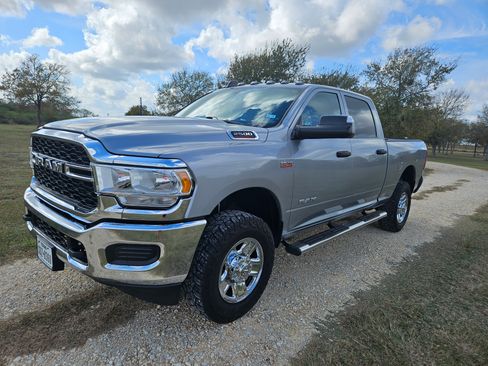 Used 2022 RAM 2500 Tradesman image 1