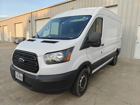 Used 2019 Ford Transit 150 130 Medium Roof image 4