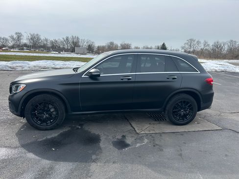 Used 2016 Mercedes-Benz GLC 300 4MATIC image 10