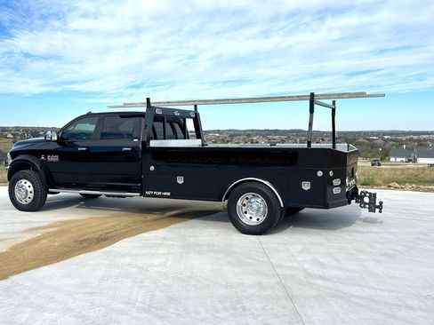Used 2014 RAM 5500 Laramie image 22