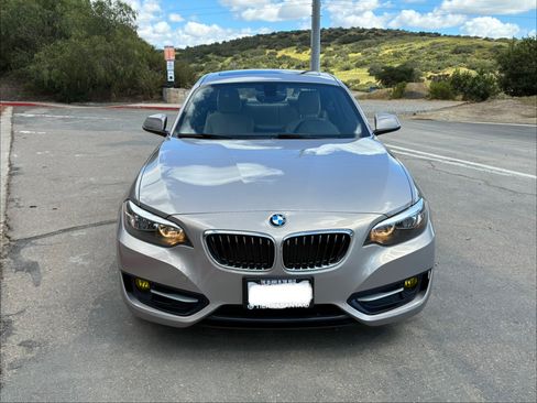 Used 2016 BMW 228i Coupe image 2