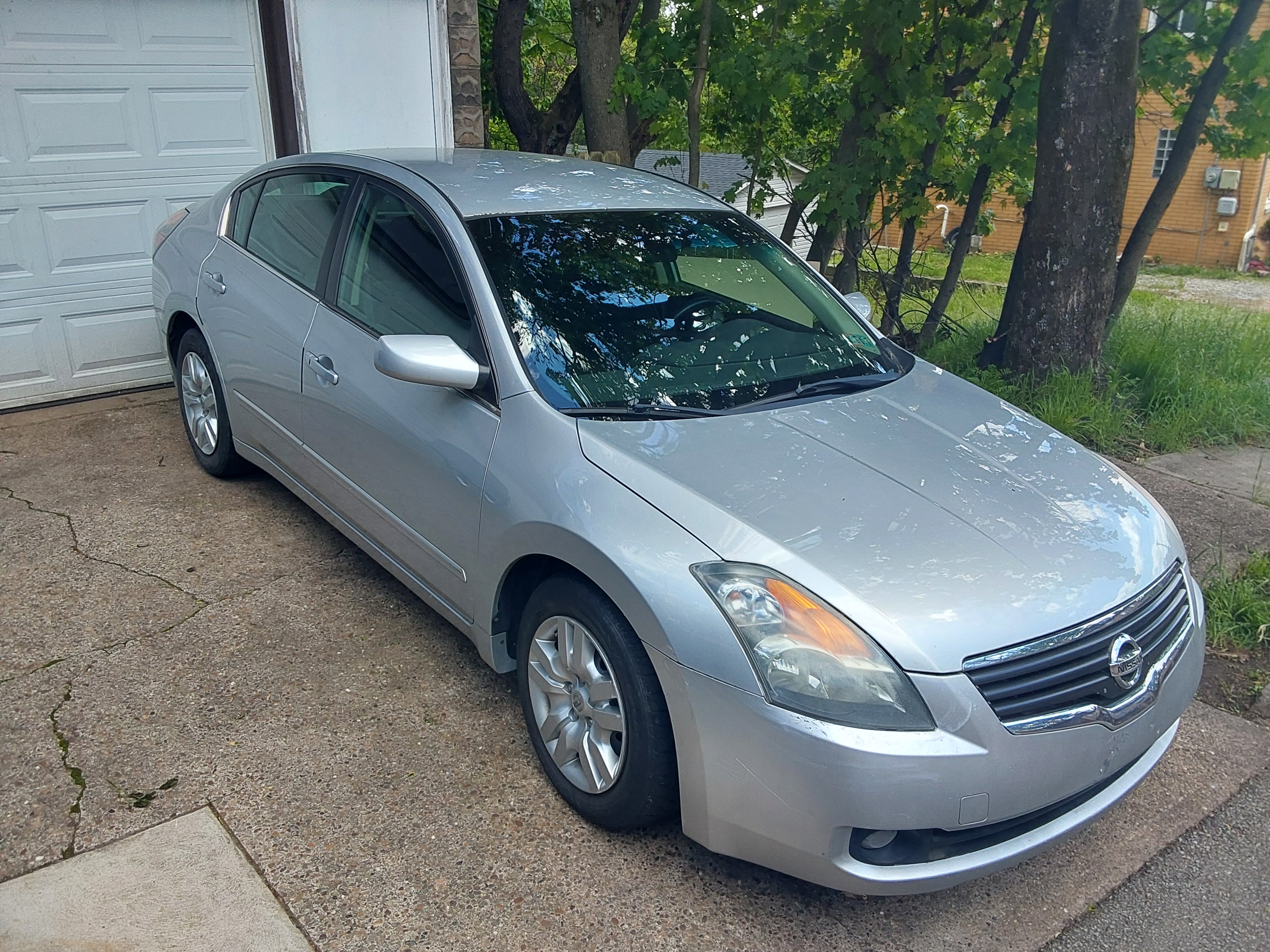 Used 2009 Nissan Altima 2.5 S FWD image 1