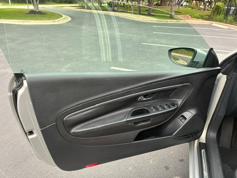 Used 2009 Volkswagen Eos Komfort FWD image 16