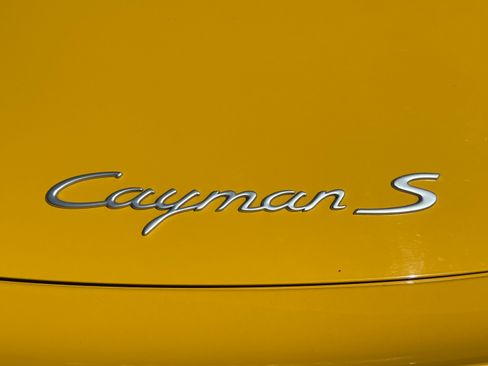 Used 2006 Porsche Cayman S image 2