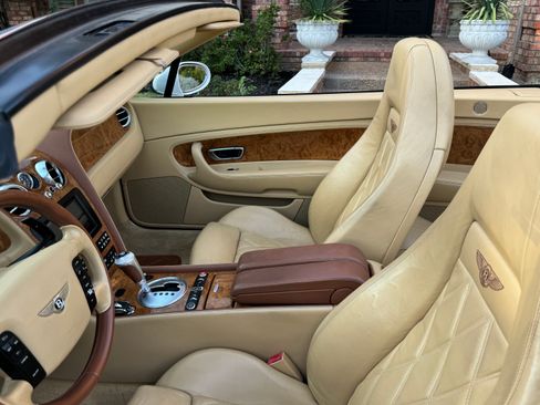Used 2008 Bentley Continental GTC AWD/4WD image 9