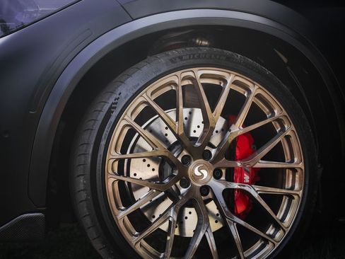 Used 2022 BMW X5 M w/ Competition Package 2 image 12