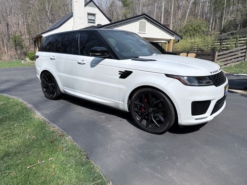 Used 2020 Land Rover Range Rover Sport HSE Dynamic AWD/4WD image 2