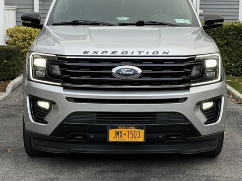 Used 2019 Ford Expedition Max Limited w/ Equipment Group 303A image 28