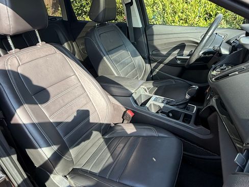 Used 2017 Ford Escape Titanium w/ Equipment Group 301A image 19