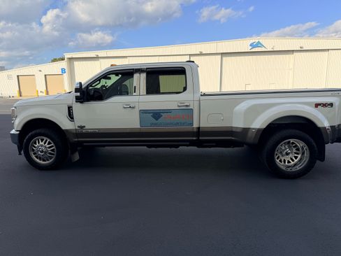 Used 2022 Ford F350 King Ranch w/ King Ranch Ultimate Package image 1