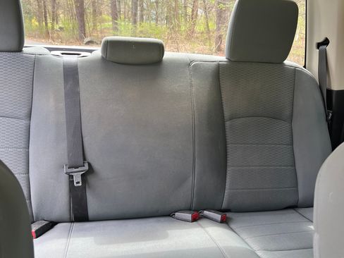 Used 2013 RAM 1500 Express image 5