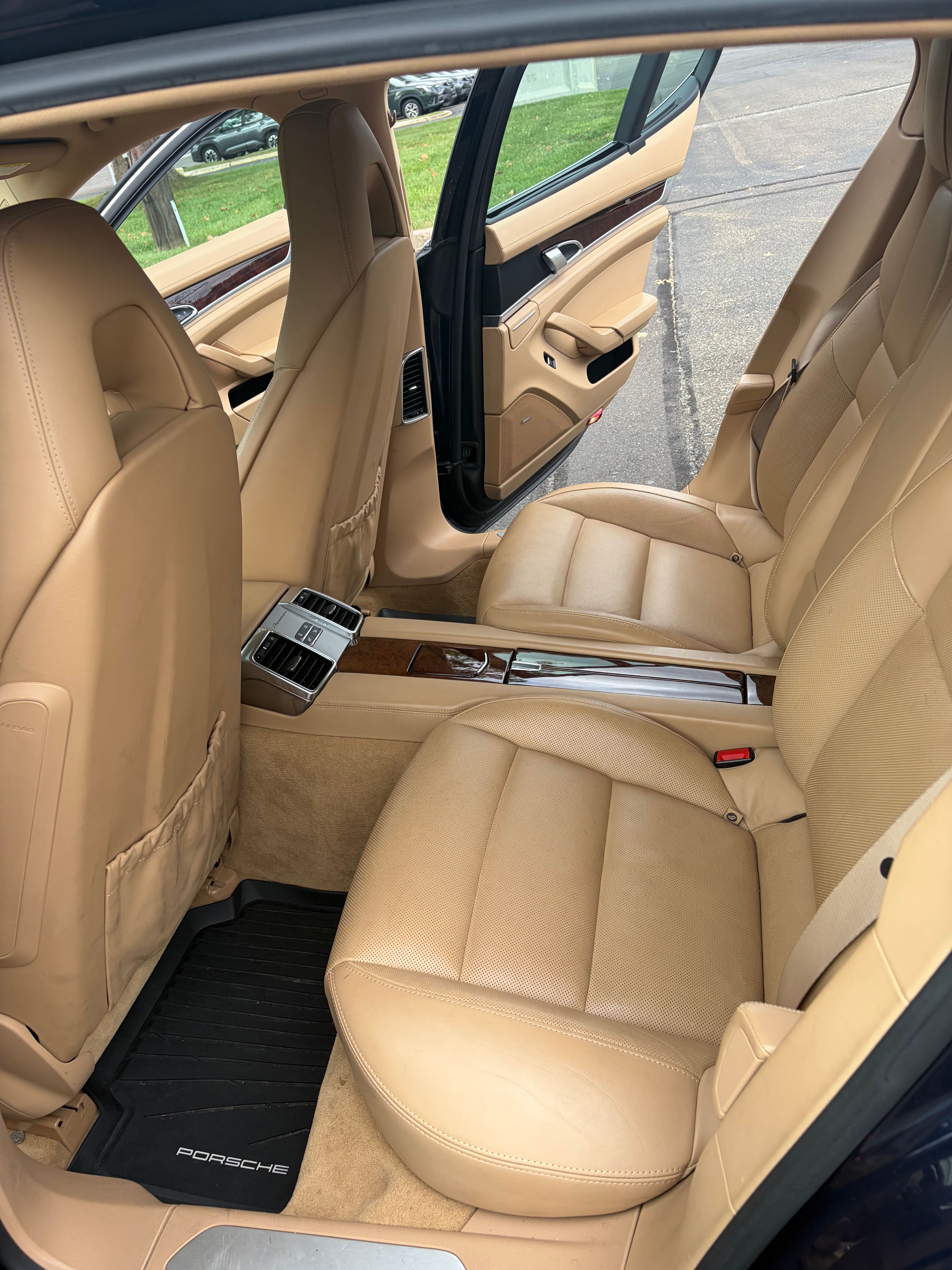 Used 2013 Porsche Panamera 4S image 13