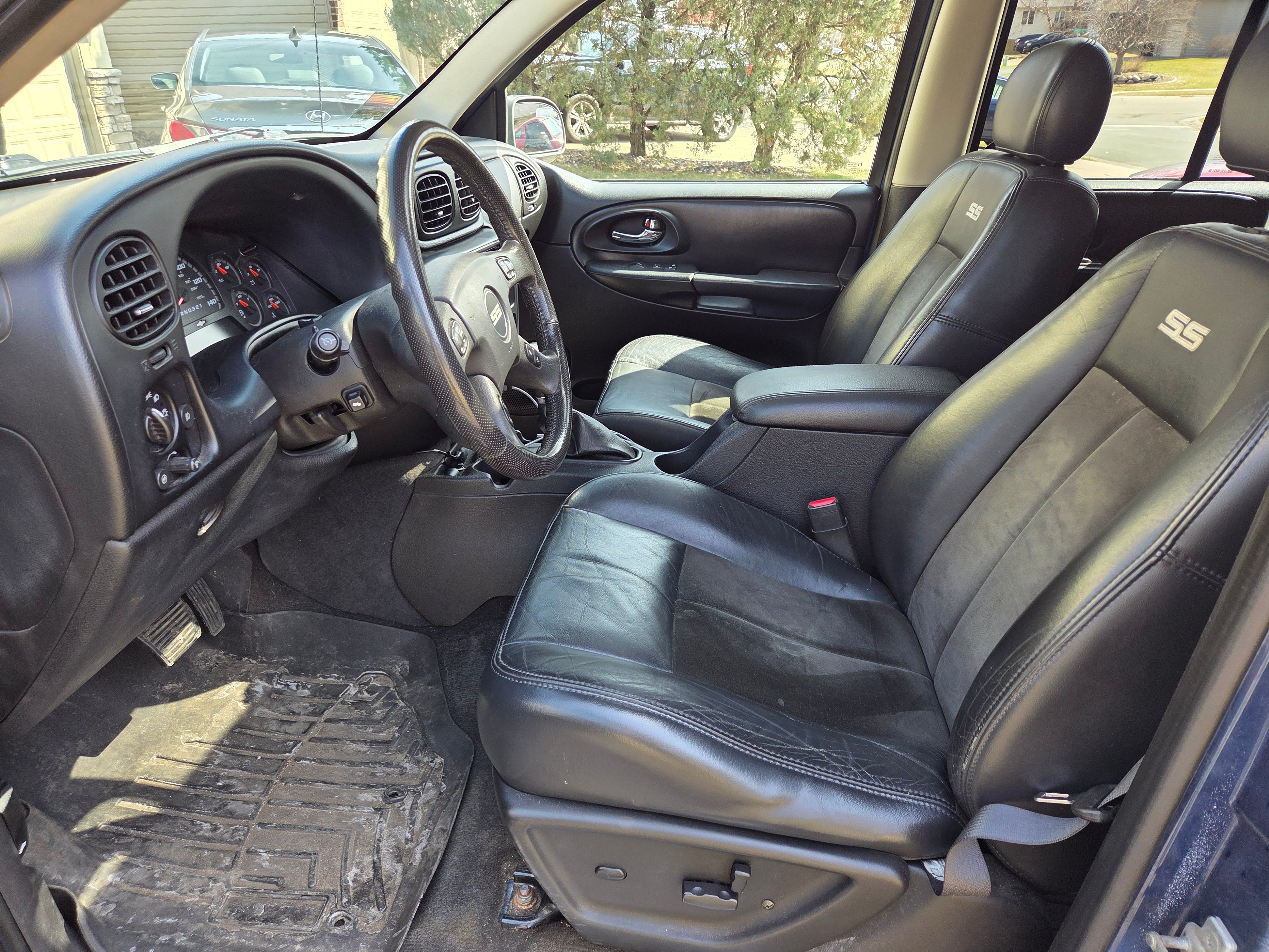 Used 2006 Chevrolet TrailBlazer LT w/ SS Package AWD/4WD image 12