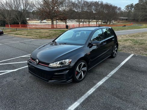 Used 2020 Volkswagen GTI S image 1