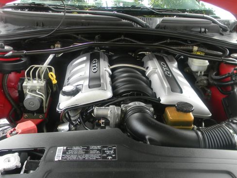 Used 2005 Pontiac GTO RWD image 6