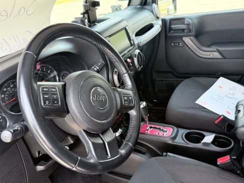 Used 2017 Jeep Wrangler Unlimited Sport w/ Quick Order Package 24S image 8