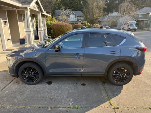 Used 2021 MAZDA CX-5 Carbon Edition image 5