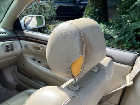 Used 2000 Toyota Solara SLE FWD image 10