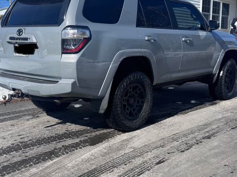 Used 2021 Toyota 4Runner Trail Special Edition image 2