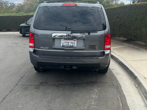 Used 2011 Honda Pilot EX-L image 11